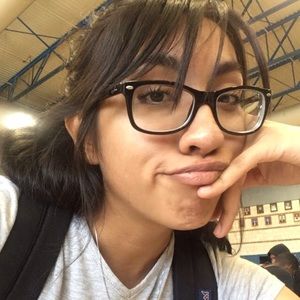 Meet your Posher, Areli